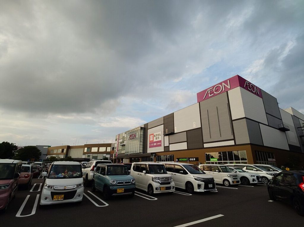 イオンモール各務原